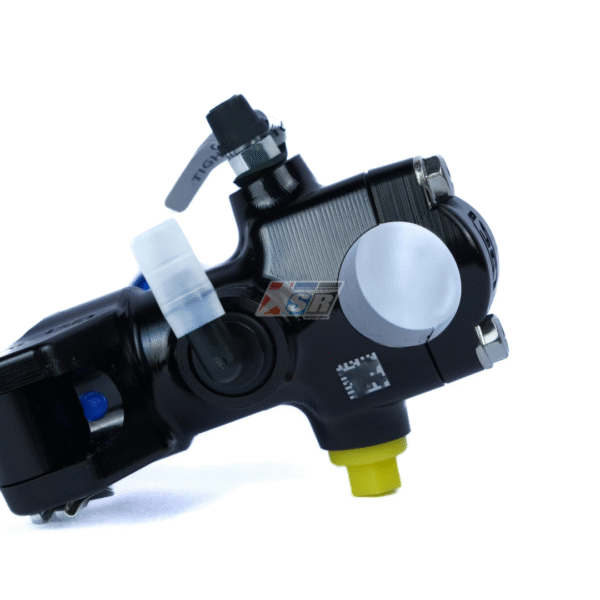 Accossato Master Rem Kanan 16mm & 19mm Universal dengan Body Hitam dan Folding Lever untuk 1 & 2 Kaliper Sepeda Motor Italian Quality - Silver, 19 x 18 - Gambar 3